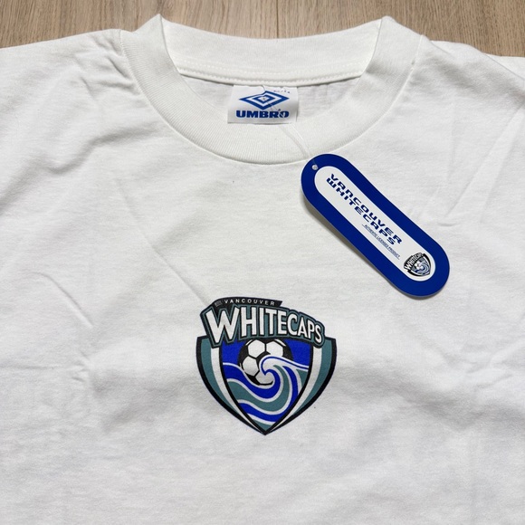 Vintage Umbro Vancouver Whitecaps Short Sleeve T-Shirt Mens Medium White Blue - Picture 4 of 9